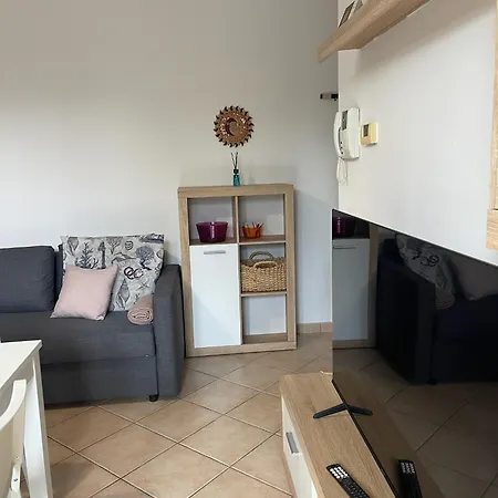 Hom - Fino A 7 Posti Letto Comodo Al Centro Storico, Al Casello A1 E Stazione Av Lejlighed *