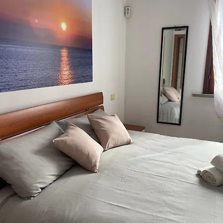 Hom - Fino A 7 Posti Letto Comodo Al Centro Storico, Al Casello A1 E Stazione Av Reggio Emilia