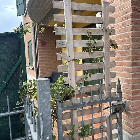 Lejlighed Hom - Fino A 7 Posti Letto Comodo Al Centro Storico, Al Casello A1 E Stazione Av *