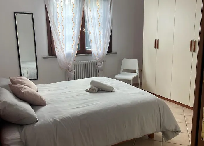 Hom - Fino A 7 Posti Letto Comodo Al Centro Storico, Al Casello A1 E Stazione Av Reggio Emilia