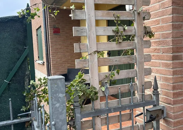 Apartament Hom - Fino A 7 Posti Letto Comodo Al Centro Storico, Al Casello A1 E Stazione Av *